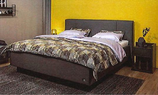 Kombiniere Dein Boxspringbett mit Stauraum & passenden Nachttischen. Größen & Materialien frei wählbar. KONKEN berät Dich.